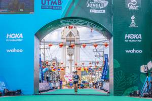 BIB: 2012
                            <button type="button" onclick="openModal(21779499)" class="btn btn-primary btn-sm float-right btn-popup" data-toggle="modal" data-target=".modal-high-quality">
                        <i class="fas fa-shopping-cart"></i> Add to Cart
                    </button>
                                            <button type="button" onclick="isThisMe(21779499, true)" class="btn btn-success btn-sm float-right btn-popup btn-isme hidden" data-toggle="tooltip" data-placement="bottom" title="นี่คือรูปของคุณใช่ไหม คลิกที่นี่เพื่อเอาเข้าอัลบั้ม">
                        <i class="fas fa-plus"></i> Add to album
                    </button>
                    <button type="button" onclick="isThisMe(21779499, false)" class="btn btn-warning btn-sm float-right btn-popup btn-isnotme hidden">
                        <i class="fas fa-ban"></i> Remove from album
                    </button>